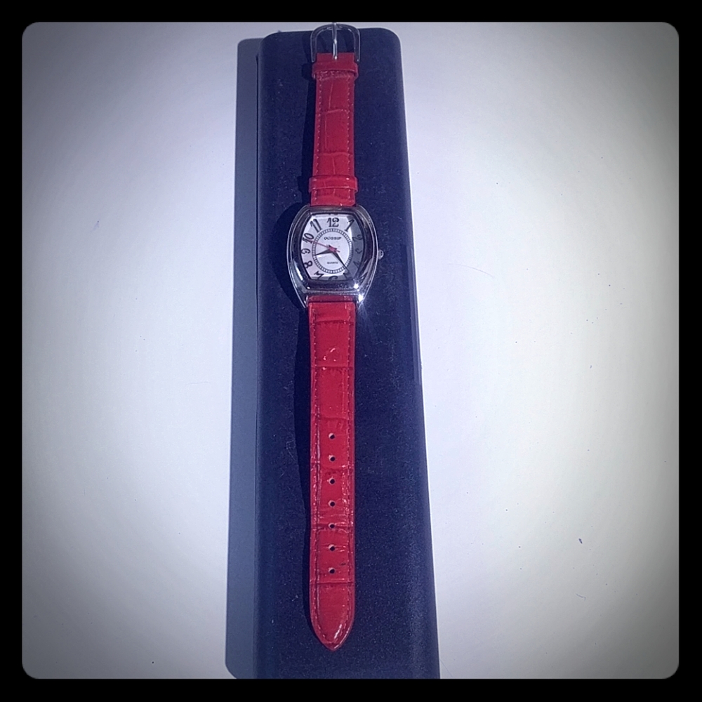 Red Women's Gossip Watch